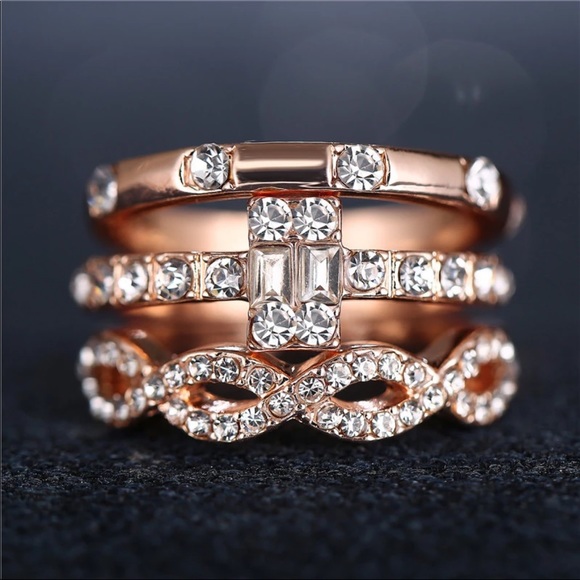 Rose gold and crystal ring set - Picture 4 of 6